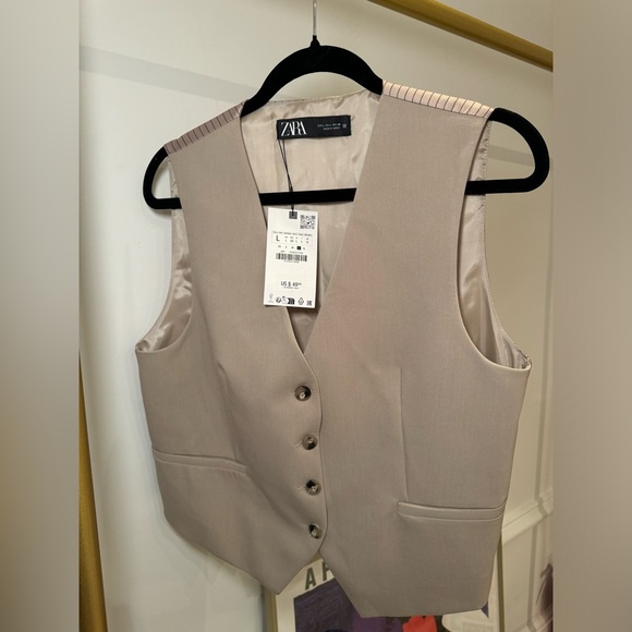 ZARA Mixed Pinstripe Vest - Picture 2 of 5